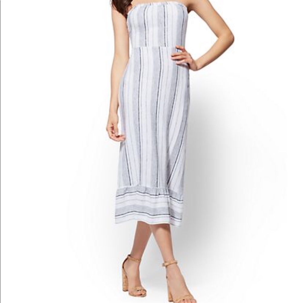🔥New York & Co soho Tie Back  Stripe Dress🔥